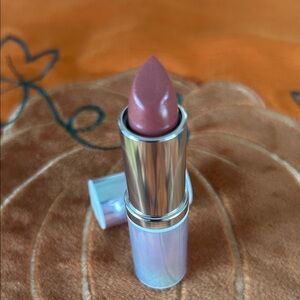 Clinique Lipstick 02 Bare Pro